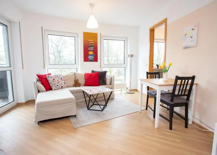 Fullhouse - - K36 Classic - Balcony Apartman Dessau-Rosslau